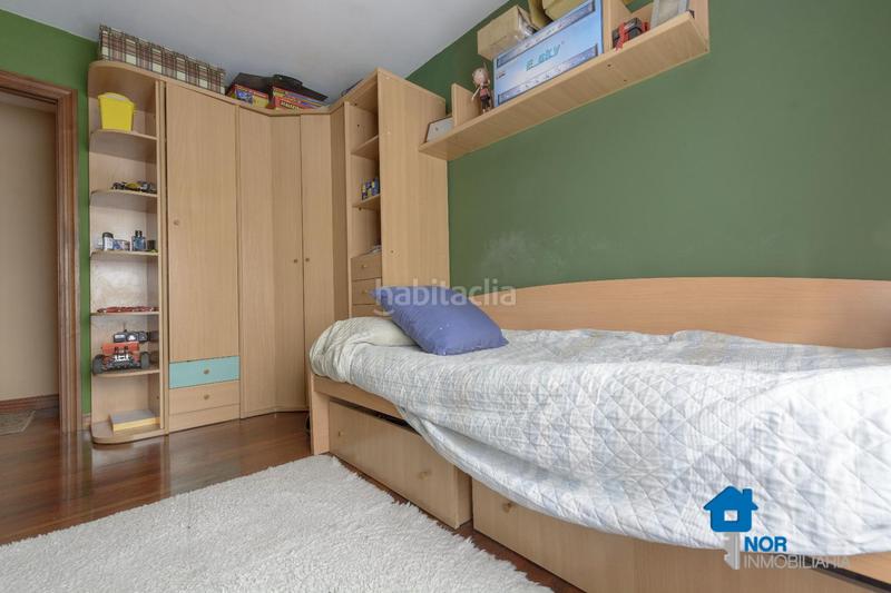 Foto c64a742d-c0ea-4003-81ce-0d089e56f3b8. Pis amb piscina a Playa Ostende Castro - Urdiales