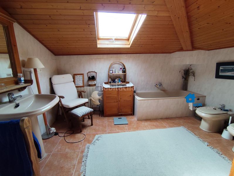 Foto b7d4649a-7962-4054-a7cd-4751d5627420. Casa a Liendo