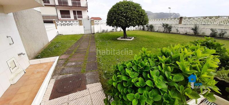 Foto 0fdef17a-8005-42ab-ab75-4d0df700d120. Lloguer pis a Zona Playa Laredo