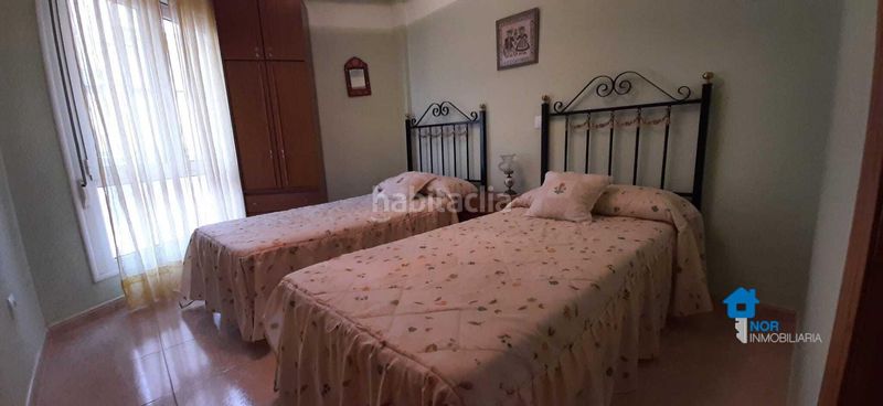 Foto 157f4220-c85e-4f69-9589-4bdc3bec322a. Lloguer pis a Zona Playa Laredo
