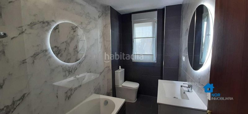 Foto 52a76eb7-f9fc-457b-b259-640e6e12810f. Pis a Zona Playa Laredo