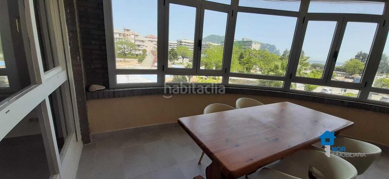 Foto c3b6f2ea-8904-4e04-8be9-f30743f5bc26. Pis a Zona Playa Laredo