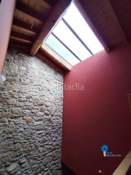 Foto ef7e1dc4-dc5d-4166-808a-b1eb435f584d. Casa adossada a Güemes Bareyo