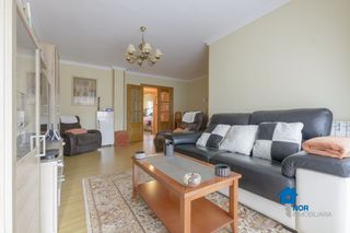 Appartamento in Bárcena de Cicero. Se vende piso de 3 habitaciones, en el centro de cicero