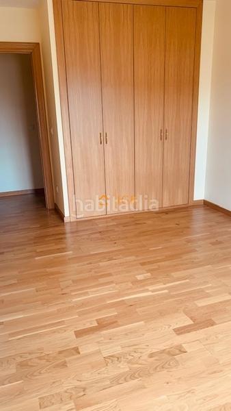 Foto 2b2803f5-ad8a-4364-a2e4-f7cba1330c6c. Etagenwohnung mit heizung parking in Los Lirios Logroño