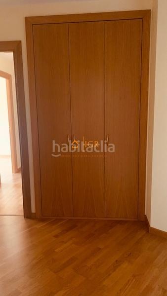 Foto 354f9cfc-04dc-45b1-bf21-d4852ee0d49f. Etagenwohnung mit heizung parking in Los Lirios Logroño