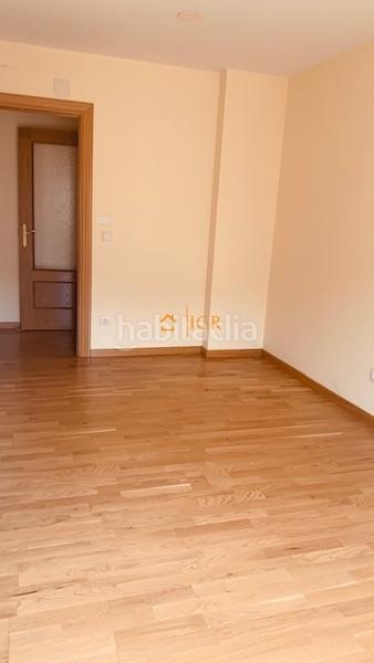 Foto 9fb090c7-0f19-4bfa-8ba9-1b1f9a91212d. Etagenwohnung mit heizung parking in Los Lirios Logroño