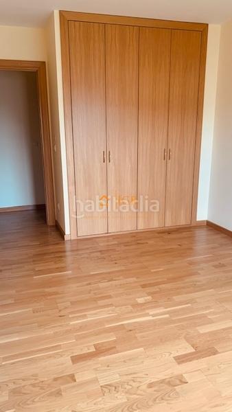 Foto b4cbf31e-4cbc-463f-9778-6676b9f1821f. Etagenwohnung mit heizung parking in Los Lirios Logroño