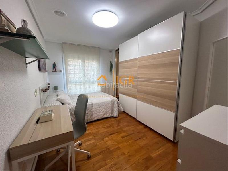 Foto 51c5c01d-cb27-4723-a224-f7e9f8e3b5fd. Pis amb calefacció aparcament a Jesuitas Logroño