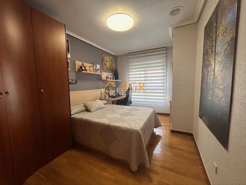 Foto 7d88c65b-0afb-4df8-862b-ebbdb10fb6a1. Pis amb calefacció aparcament a Jesuitas Logroño