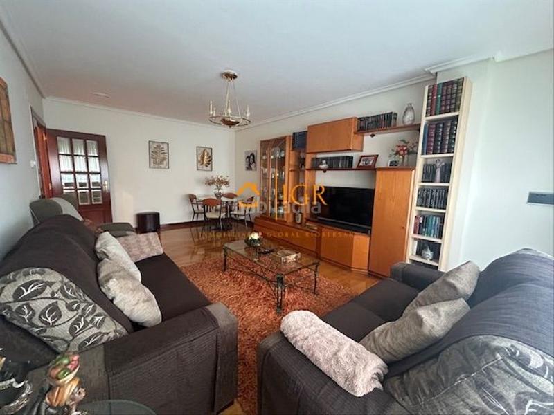 Foto b4dfe3c0-d897-4513-89b1-200f99614f89. Pis amb calefacció aparcament a Jesuitas Logroño