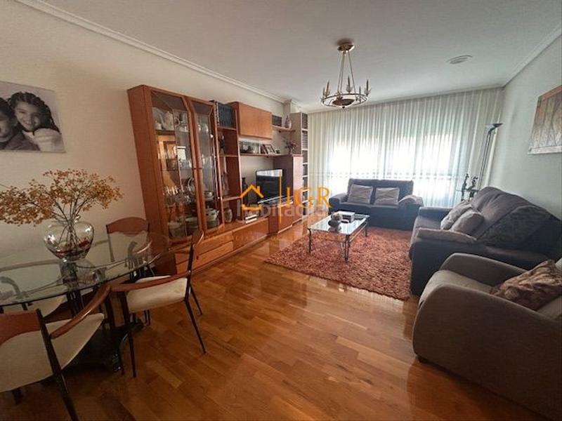 Foto ba90354d-52f8-4eac-8dc8-78081a046686. Pis amb calefacció aparcament a Jesuitas Logroño