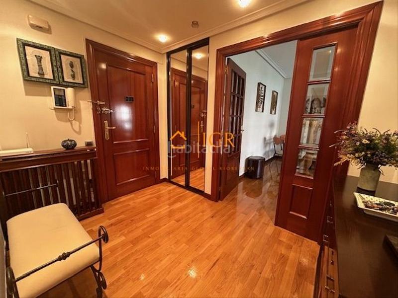 Foto cfaac976-2efe-4b52-8028-6f3383944a99. Pis amb calefacció aparcament a Jesuitas Logroño