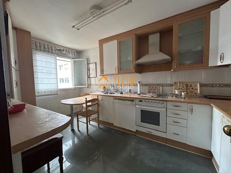 Foto 8df7ad0c-e6bd-4d72-ab26-ed39da1d78da. Flat with heating in Gran Via Logroño