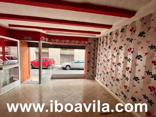 Local Comercial en Rúa San Xosé 2