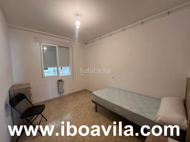 Foto a16fde92-3f4d-4598-9d5c-f52ff8671ee1. Alquiler piso en rúa doutor loureiro crespo 54 alquiler piso 4 habitaciones en Pontevedra