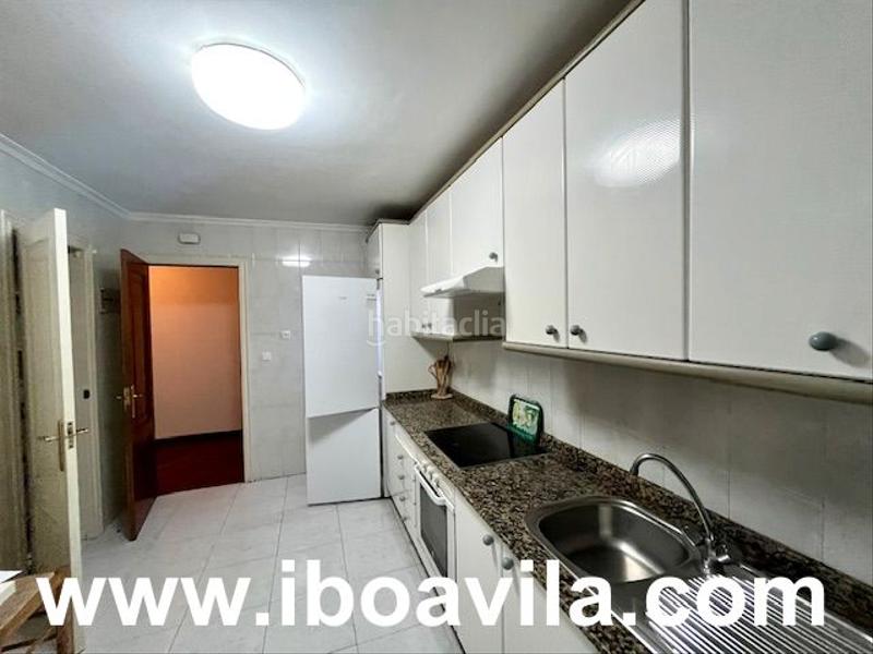 Foto 4a786f6f-e74d-4ad9-8bff-85e163c9334f. Location appartement dans rúa da oliva 4 dans Centro - Echegaray Pontevedra