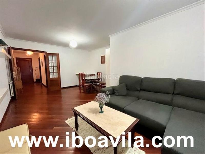 Foto ac526323-946f-478f-80a5-e45699bc2841. Rent flat in rúa da oliva 4 in Centro - Echegaray Pontevedra