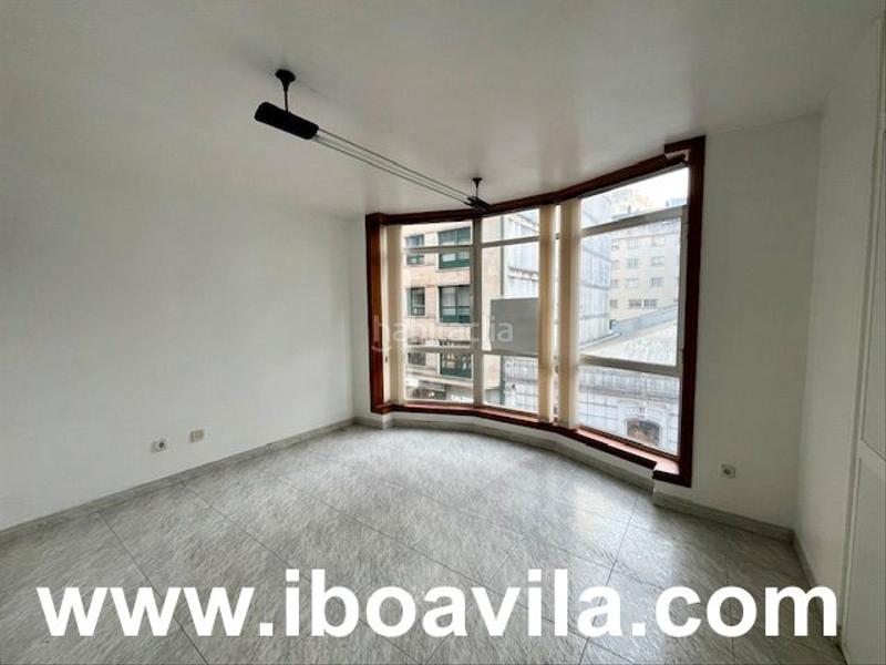 Foto 6f28a0b1-021a-4ddd-8b3e-a17aff0ec323. Lloguer oficina a rúa de benito corbal 13 a Zona de Plaza de Barcelos Pontevedra