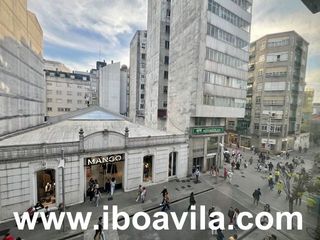 Office space in Rúa de benito corbal 13