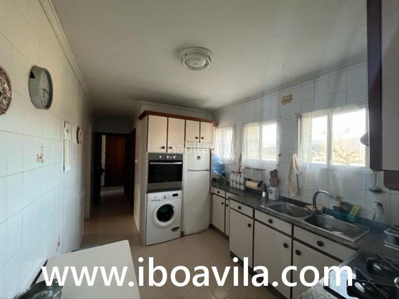 Foto 22d9ff78-8ce7-43f6-b6ac-c4ee7e5610a0. Piso en rúa camelias 4 amplia vivienda en pontemuiños en Pontevedra