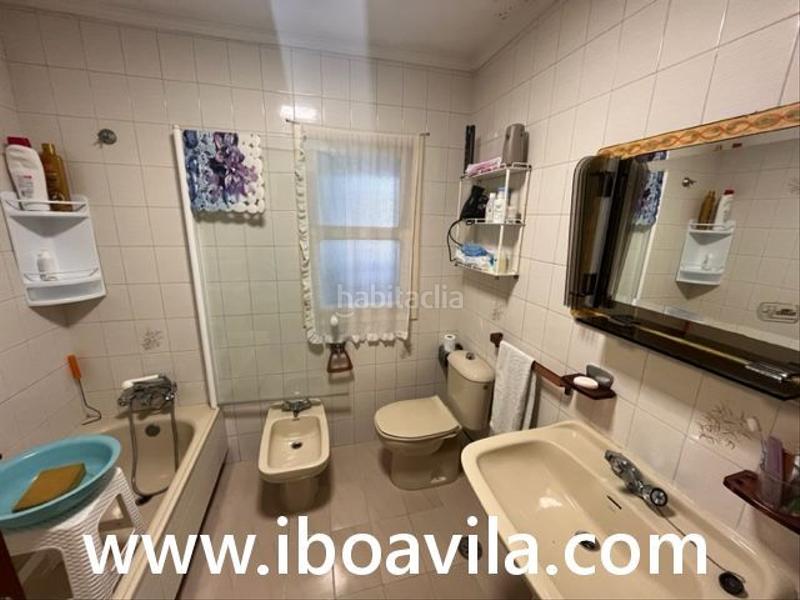 Foto 9a31d506-b07c-4fda-aa83-728046613e7c. Piso en rúa camelias 4 amplia vivienda en pontemuiños en Pontevedra