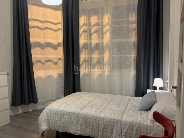 Foto 2193f94b-dab4-4758-8bdf-c13333d966f8. Rent flat with heating in Centro Ferrol