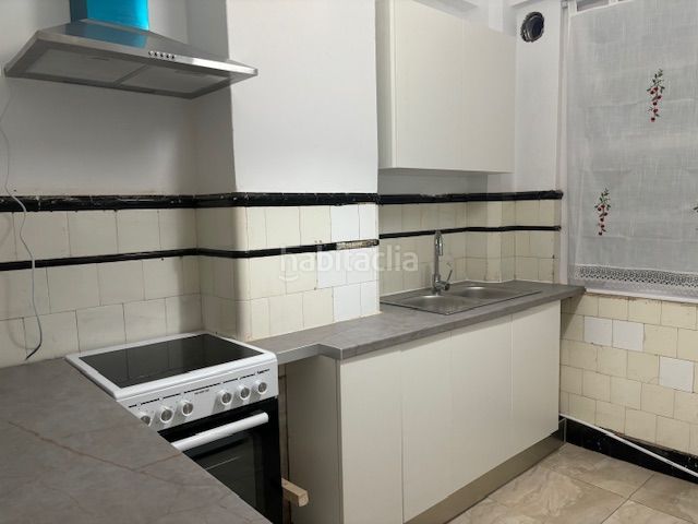 Foto bf268e95-9eb2-4cc7-bd8e-de647d01659d. Rent flat with heating in Centro Ferrol