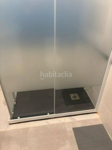 Foto e9aada54-6640-4620-b89c-182317766430. Rent flat with heating in Centro Ferrol