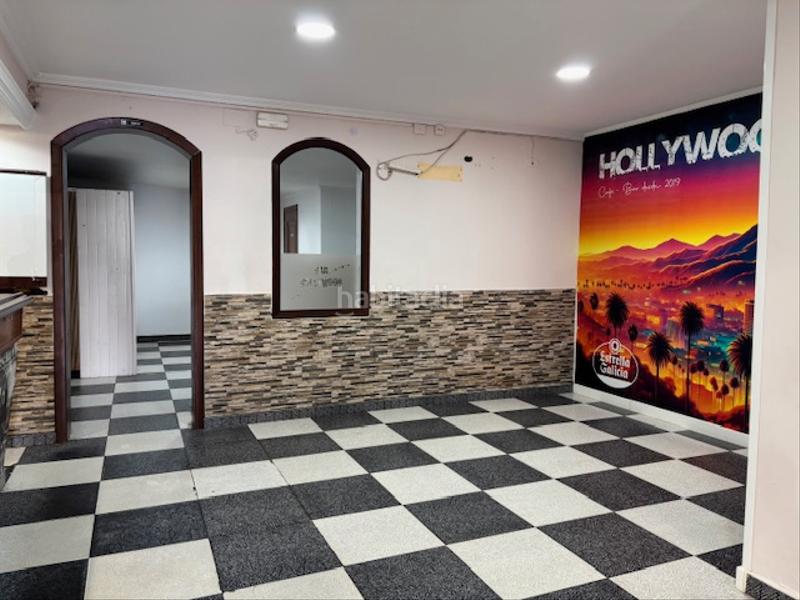 Foto 7126b5be-a599-495b-aec3-e356a11578b9. Location local commercial dans Alto del Castaño Narón