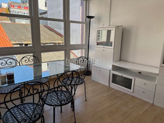 Foto c84ed9c4-fff8-4e37-b396-e18153b56cc7. Rent flat with heating in Centro Ferrol