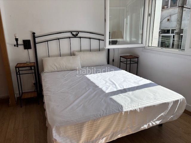 Foto d929bb3f-2a63-4f8f-a411-3c12c64912d7. Rent flat with heating in Centro Ferrol