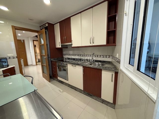 Foto 6428e3f1-e024-4fb2-8787-dd0b1150ac57. Location duplex avec chauffage parking dans Alto del Castaño Narón