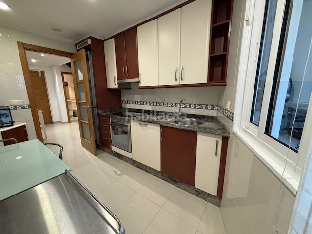 Foto 68dd7908-2b37-44ce-aaf8-6fe17fc69911. Location duplex avec chauffage parking dans Alto del Castaño Narón