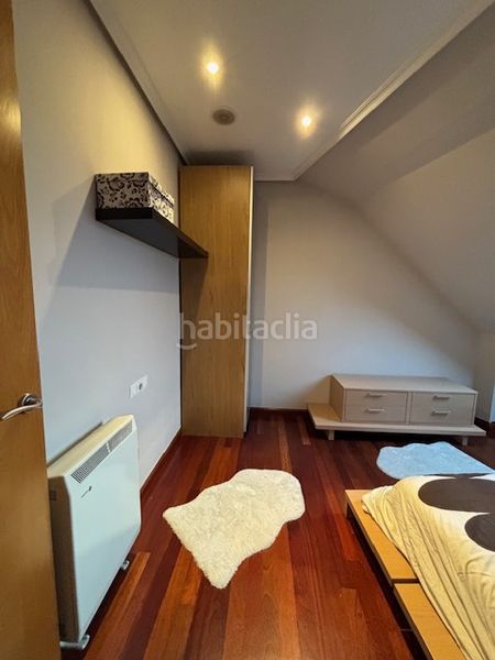 Foto 820dd841-2eef-4997-9d6e-99b3ef1f6f65. Location duplex avec chauffage parking dans Alto del Castaño Narón