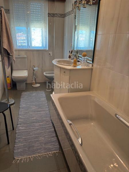 Foto 1159ad30-94c6-497c-81f3-3f5947c9bb48. Lloguer pis amb calefacció a Centro Ferrol