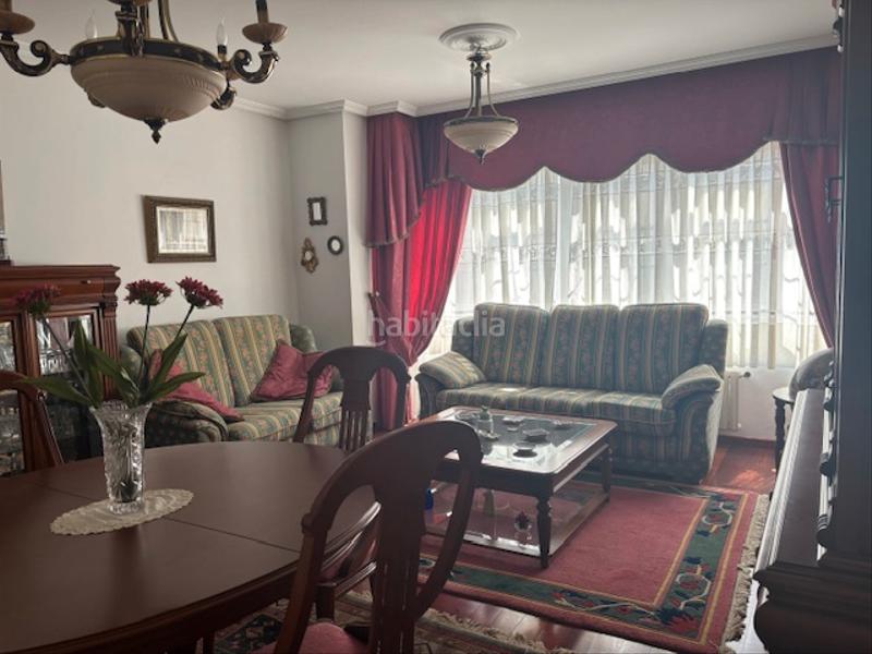 Foto 27280678-0791-4dd9-9721-c026fc248b01. Lloguer pis amb calefacció a Centro Ferrol