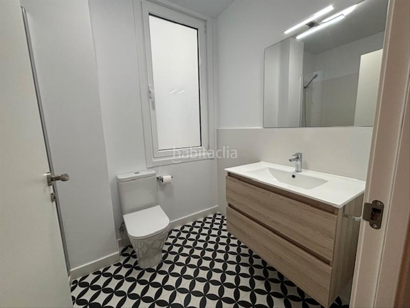 Foto 429d77cf-af7a-4a95-984b-9603c326edd3. Rent flat with heating in Centro Ferrol