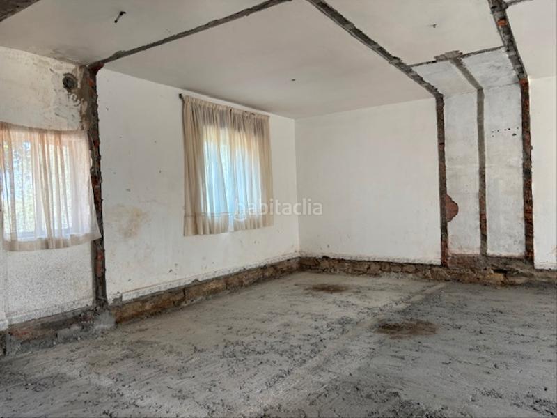 Foto b6423bab-7651-4486-86ec-b18a1cde2bbc. Casa  con terreno en el val en San Mateo - Castro - O Val Narón