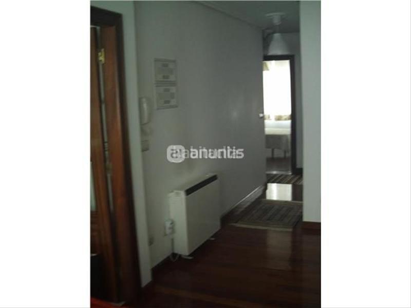 Foto 46e57bfb-4d20-4e13-814d-2affd0700fa1. Lloguer apartament amb calefacció a Centro Ferrol