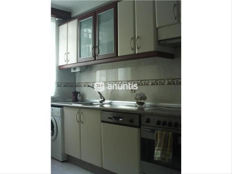 Foto 4dd9ea02-3c61-4e1a-abde-398f38ea5d27. Miete appartement mit heizung in Centro Ferrol