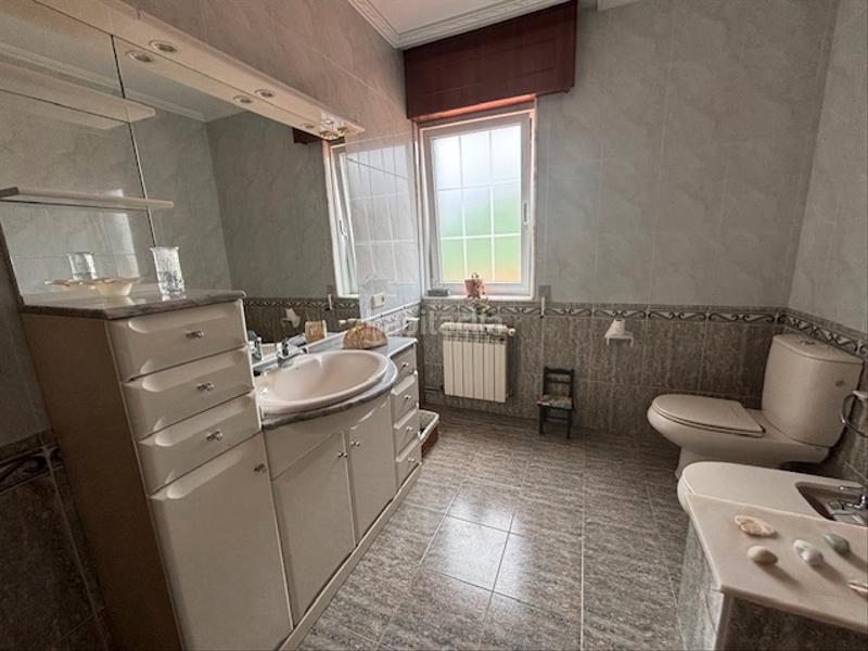 Foto 1b48a019-dfbe-40ed-9cea-a54c56c9a91c. Rent chalet with heating parking in Área Rural Ferrol