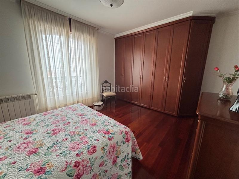 Foto 7f049fd8-a7f0-46bc-89e1-ffe4871fa58e. Rent chalet with heating parking in Área Rural Ferrol