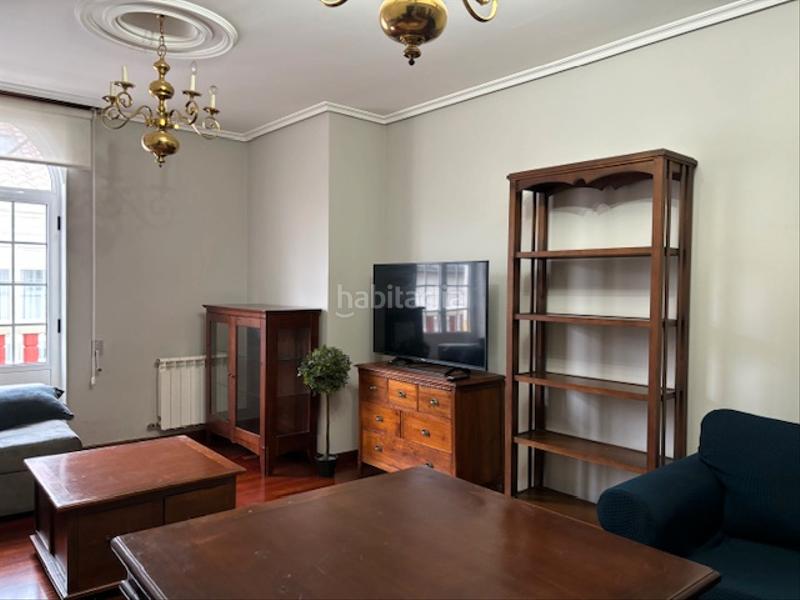 Foto 7474ffdb-bb38-4a52-838a-68aa2e9ba864. Appartamento con riscaldamento in Centro Ferrol