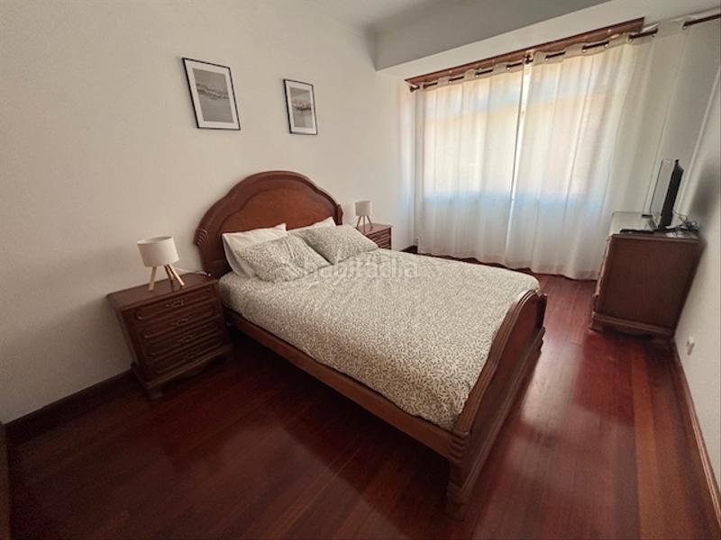 Foto 5aec0ffc-113f-483d-8e1a-f1ac0a64a3d5. Location appartement avec chauffage dans Alto del Castaño Narón