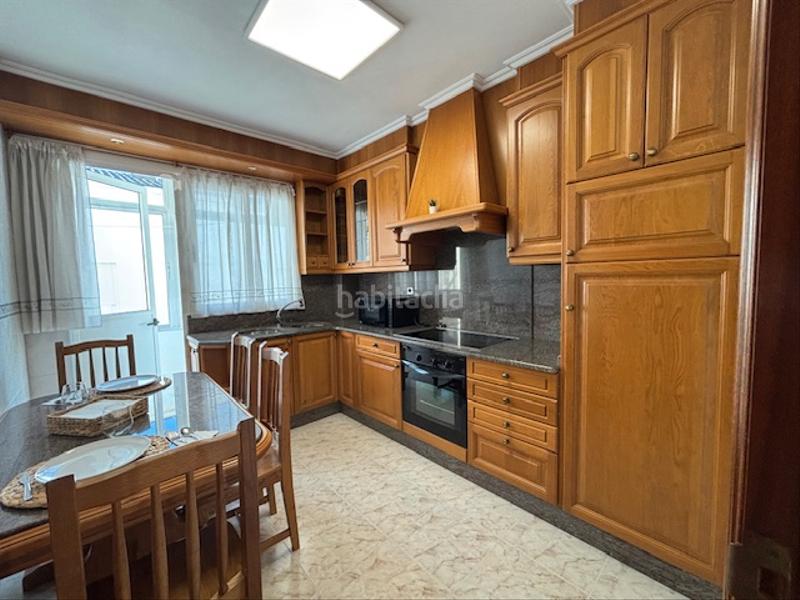 Foto c64197f4-39f4-4f85-8170-73a70cf46283. Location appartement avec chauffage dans Alto del Castaño Narón