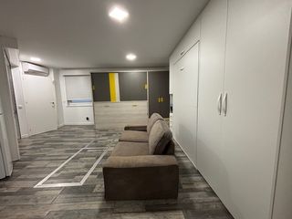Rent Apartment in Esteiro. Apartamento tipo loft