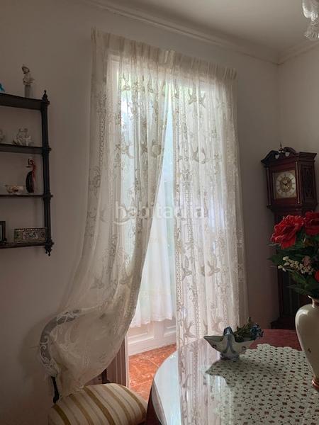 Foto cb1313c0-ee68-4b05-b6c6-186a86edb8be. Haus mit heizung parking in Valdoviño