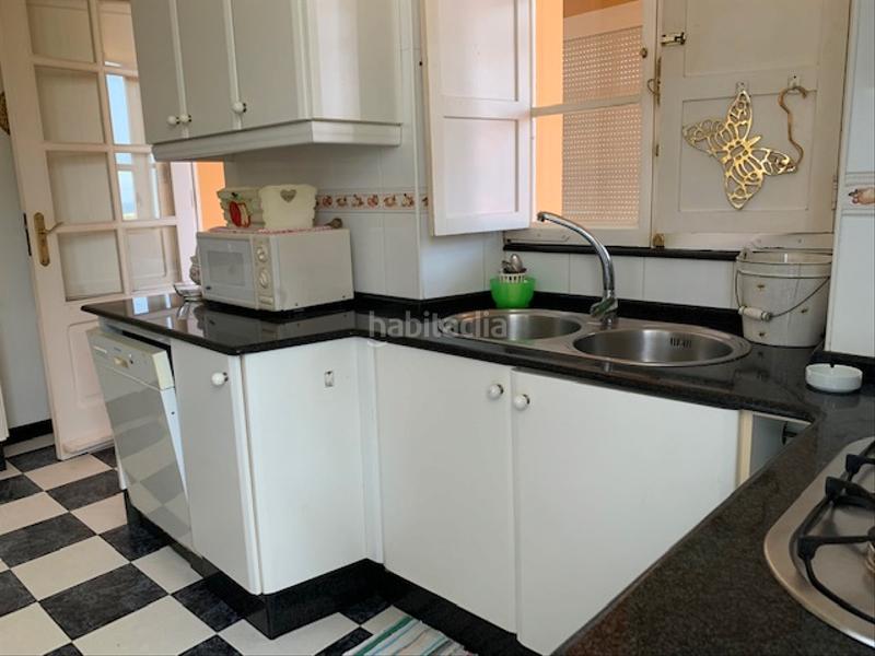 Foto f9204790-4ae1-46fb-b20a-9f2f61ea2e0a. Haus mit heizung parking in Valdoviño