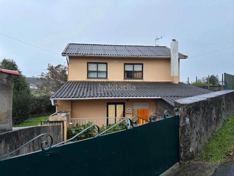 Foto f0e2e83c-294e-408c-8602-ea27874f3273. Casa bonita casa en la valón en A Malata - Catabois - Ciudad Jardín Ferrol